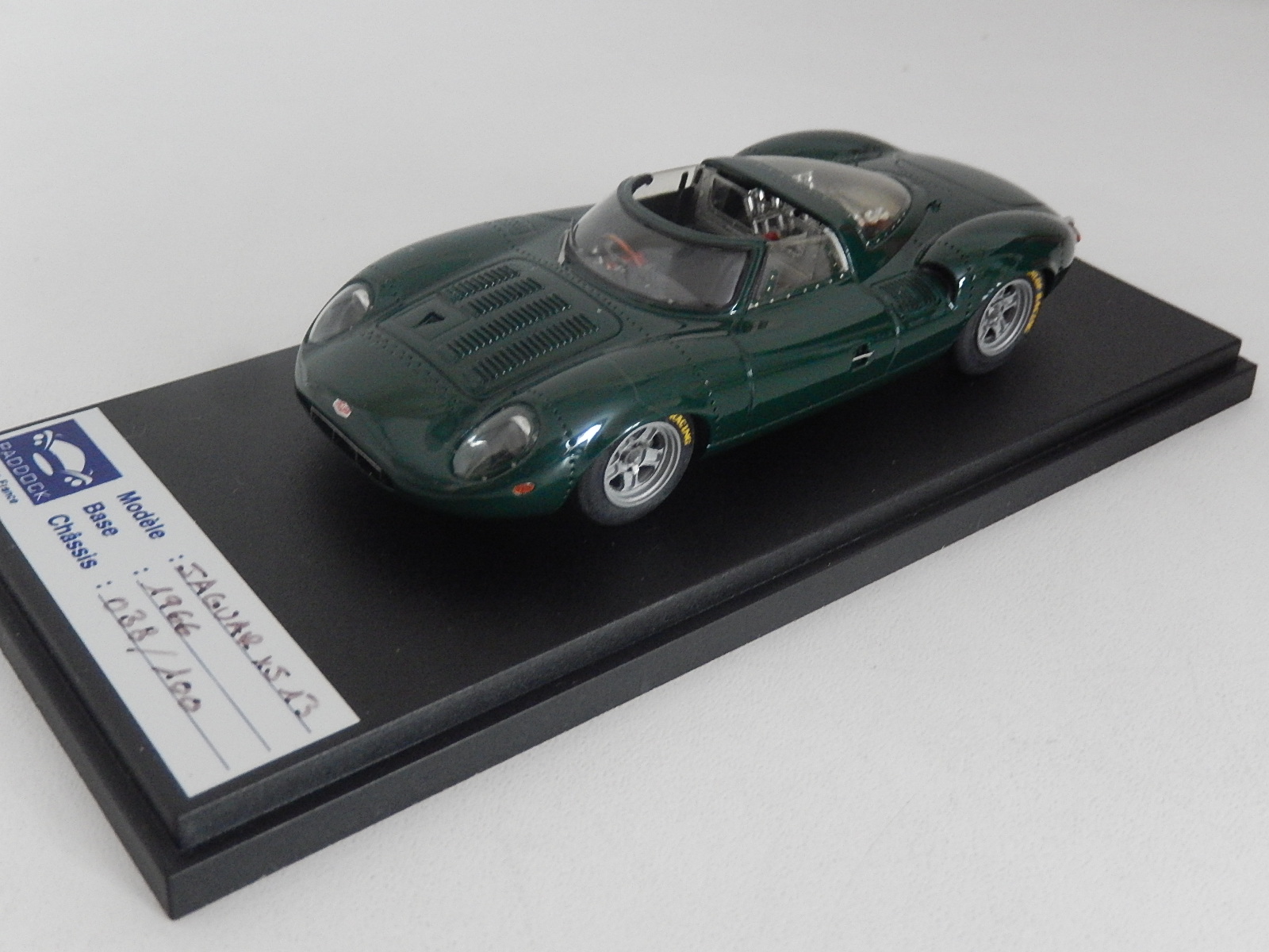 Paddock : Jaguar XJ13 1966  --> SOLD